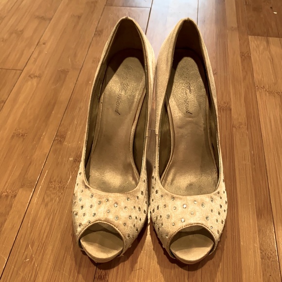 Lulu Townsend Rhinestone Open Toe Heel - Picture 1 of 4